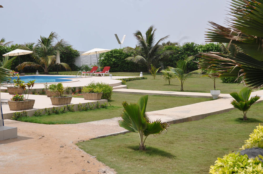 Hotel Residence Madiba Lome Exterior photo